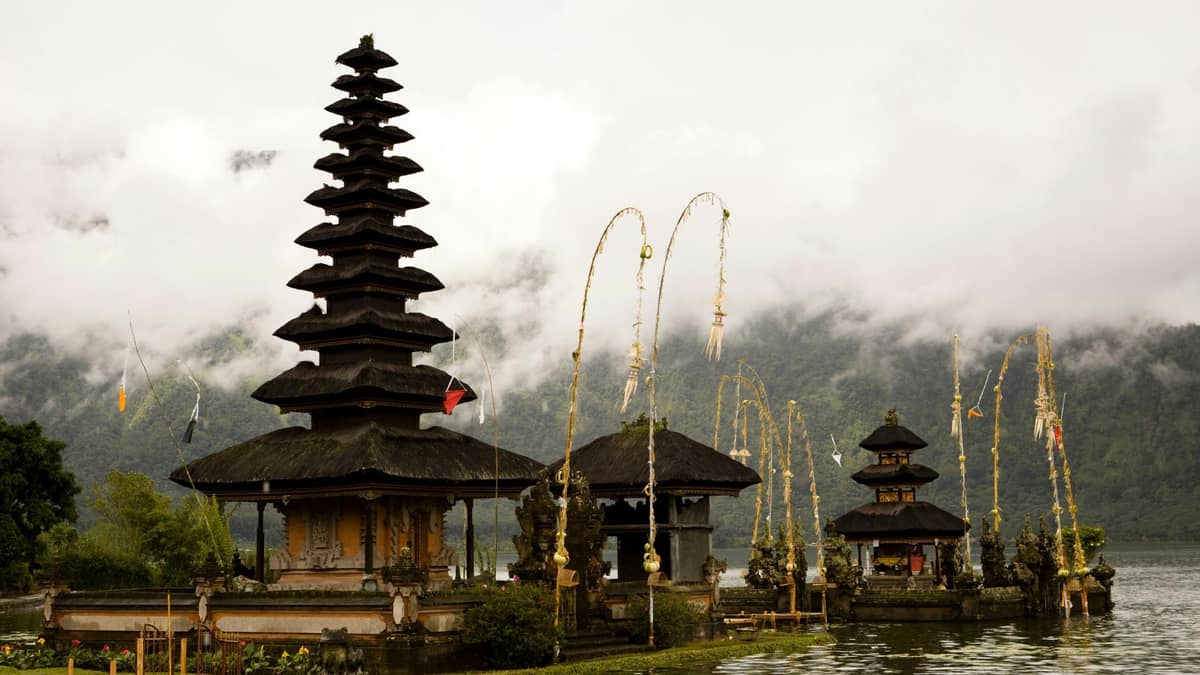 Explore Bali’s Temples and Rice Terraces